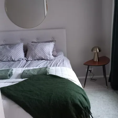 Apartament L'aurora Nest In The