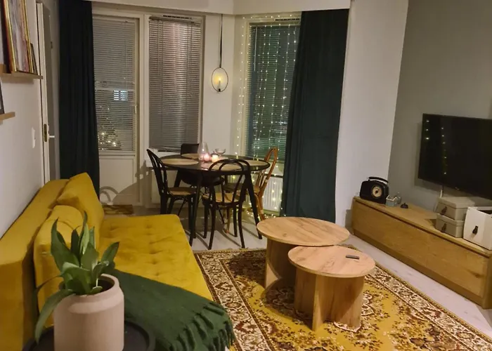 L'aurora Nest In The *